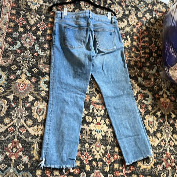 DL1961
Mara Instasculpt Ankle Straight Step-Hem Jeans in Combo - 100% Exclusive - Picture 11 of 14